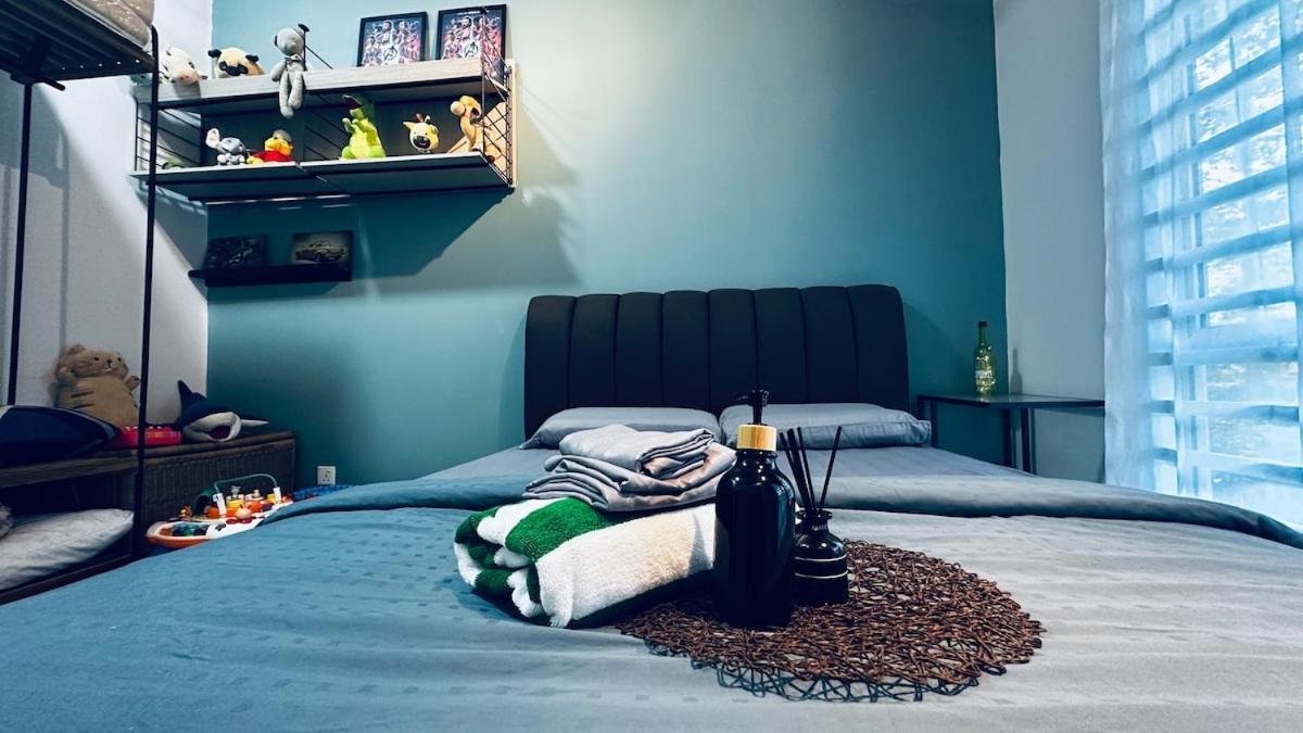 Johor Big & Cozy Home, Easy Parking, 2rooms, Fast Wifi *