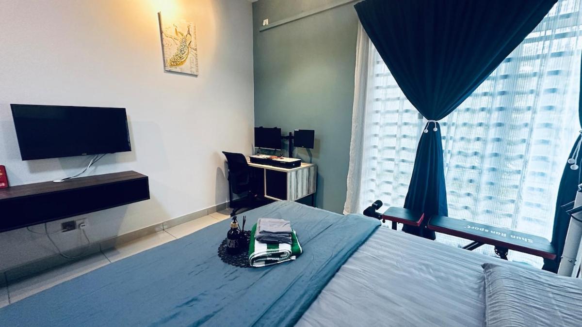 Johor Big & Cozy Home, Easy Parking, 2rooms, Fast Wifi *