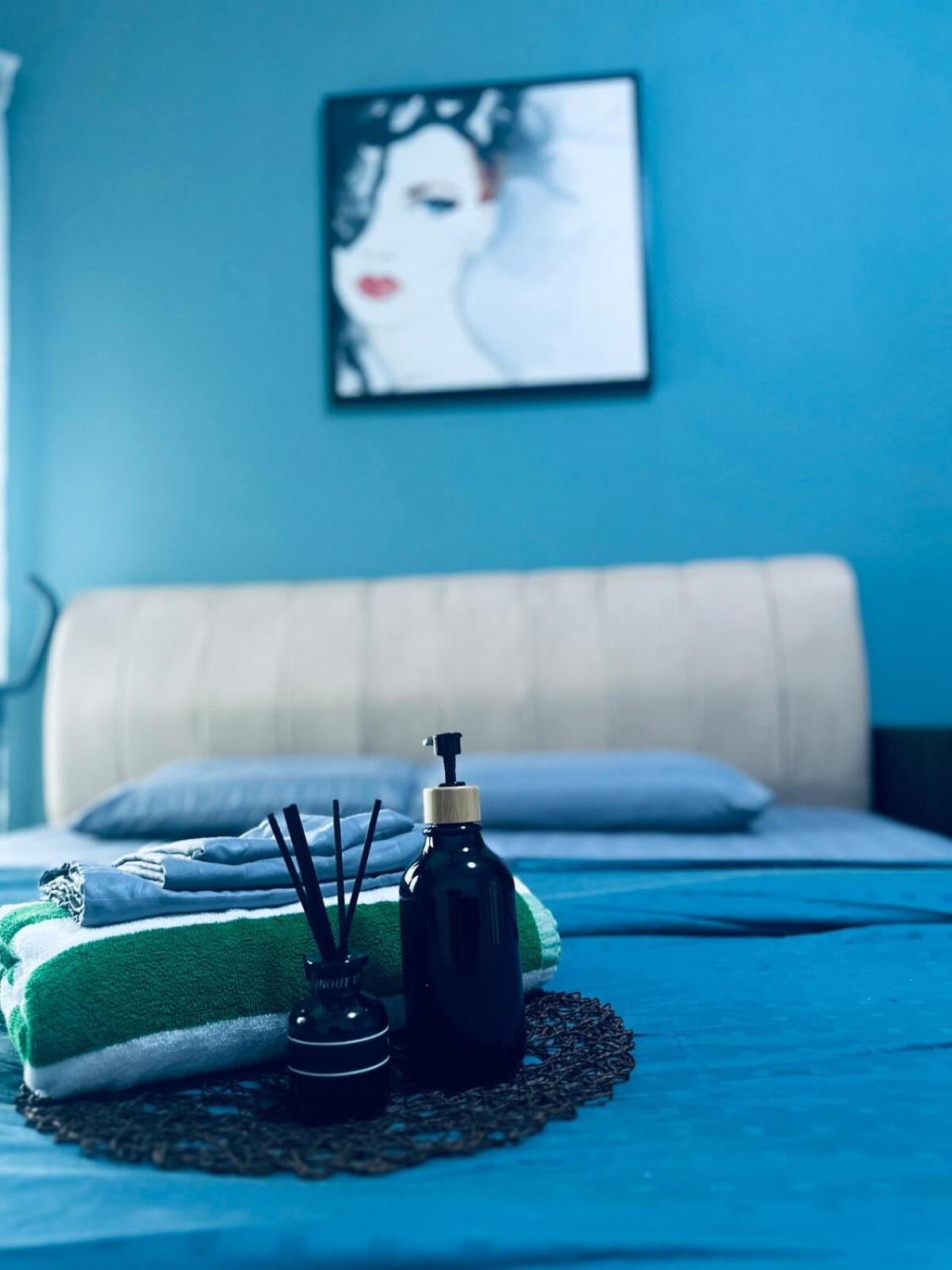 Pangsapuri Johor Big & Cozy Home, Easy Parking, 2rooms, Fast Wifi *
